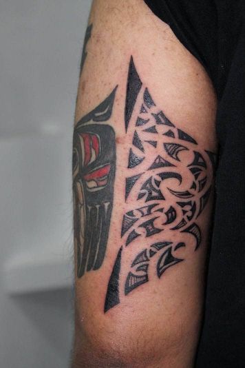 gallery/Geo_Tattoos_Making-216.jpg